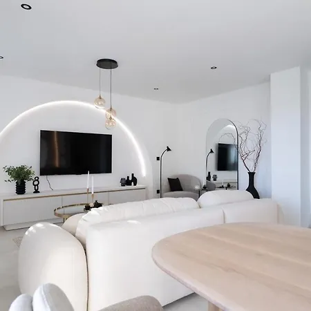 Appartement Luxury Rooftop Jacuzzi Duplex *
