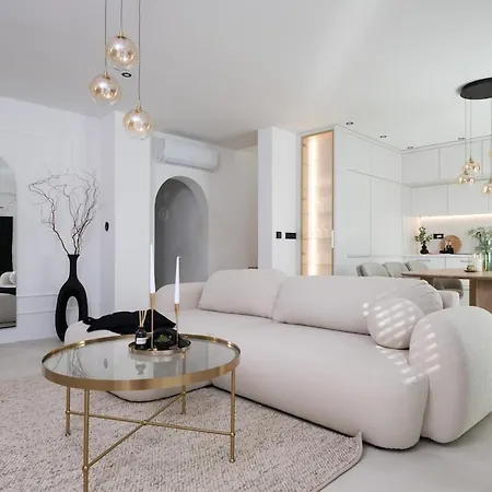 Luxury Rooftop Jacuzzi Duplex * Zadar